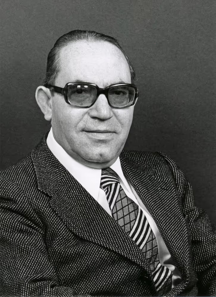 Various pictures in June 1976