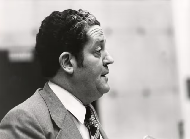 Fotografie 19: Plenary session in October 1976