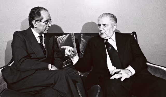 Billede 2: Emilio COLOMBO, President of the European Parliament meets with Georges SPENALE