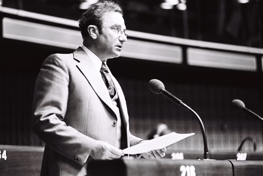 Plenary session in Strasbourg in April 1977