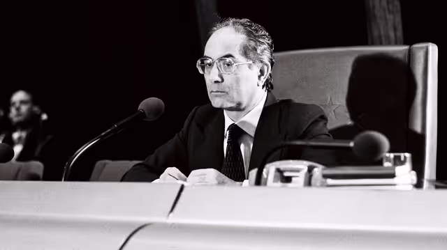 Fotografia 17: Plenary session in Strasbourg in December1977
