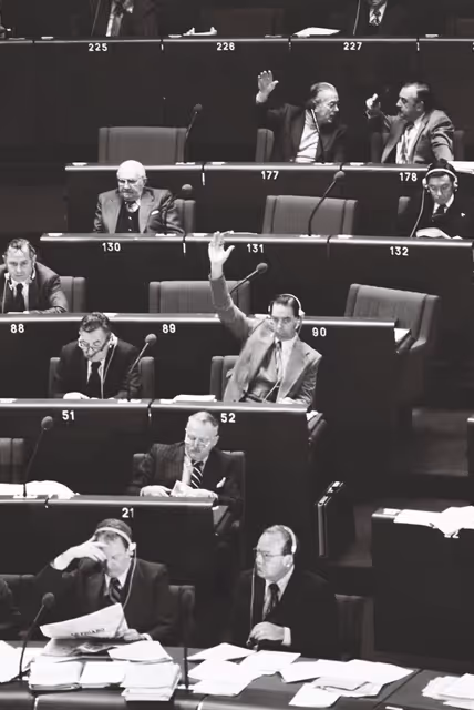 Fotografia 19: Plenary session in Strasbourg in December1977