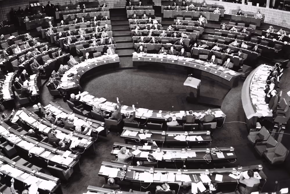 Plenary session in Strasbourg in December1977