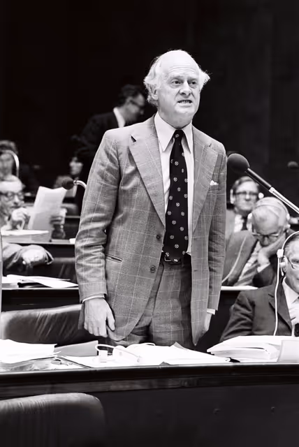 Foto 30: The MEP Sir Tom NORMANTON during a session in Luxembourg in September 1978.