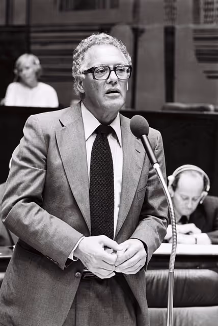 Foto 44: The Commissioner Wilhelm HAFERKAMP during a session in Luxembourg in September 1978.