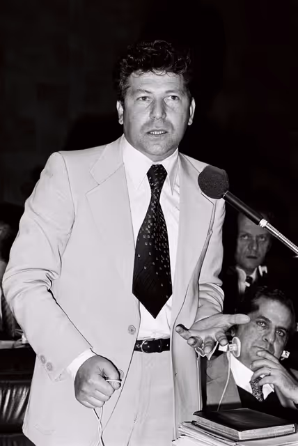 Foto 7: The delegue Ferruccio PISONI during a session in Luxembourg on September 1978.