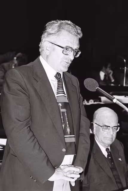 Foto 49: The delegue Erik FUCHS Karl during a session in September 1978.