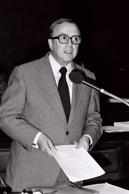 Foto 24: The delegue Rudolf LUSTER during a session in Luxembourg in September 1978.