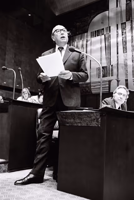 Foto 13: EC President Roy JENKINS during a session in Luxembourg in September 1978.