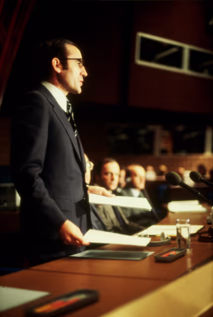 Nuotrauka 21: First democratic President of Portugal, EANES, visiting the European Parliament in 1978