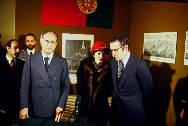 Nuotrauka 16: First democratic President of Portugal, EANES, visiting the European Parliament in 1978