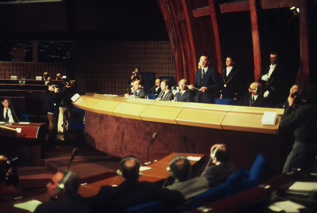 Nuotrauka 11: First democratic President of Portugal, EANES, visiting the European Parliament in 1978