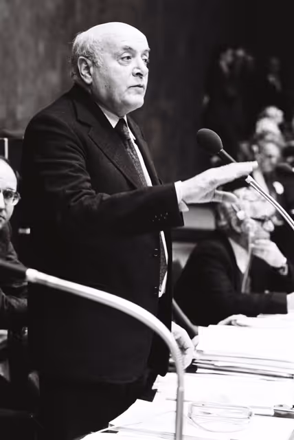 Foto 25: Plenary session in Luxembourg in February 1979.