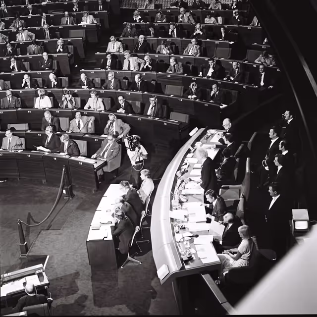 Plenary session in Strasbourg in july 1979.First session of the directly-elected European ParliamentElection of Simone VEIL as President of the Parliament