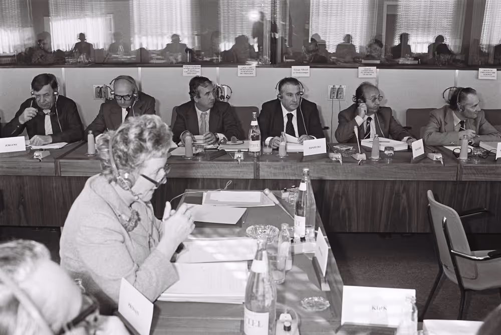 Meeting september 1979.Boulevard de l'Empereur Bruxelles