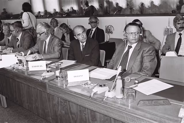 Fotografija 2: Meeting september 1979.Boulevard de l'Empereur Bruxelles