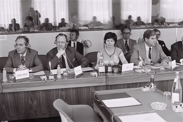 Fotó 48: Meeting september 1979.Boulevard de l'Empereur Bruxelles