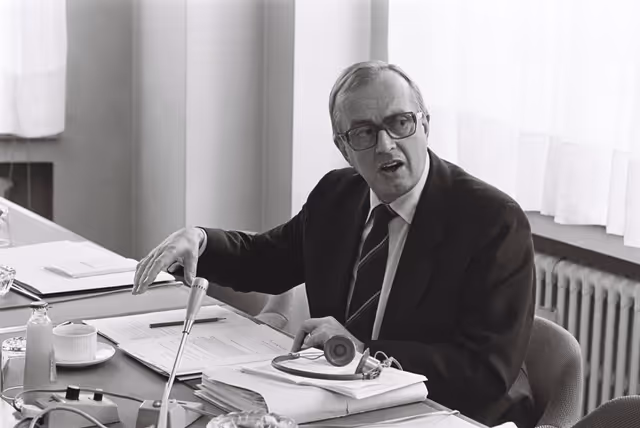 Fotó 3: Meeting september 1979.Boulevard de l'Empereur Bruxelles