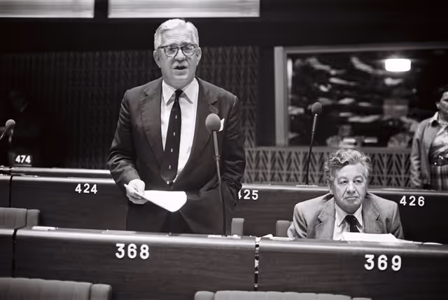 Suriet 31: The MEP Richard Madron SELIGMAN during a session in Strasbourg in September 1979.