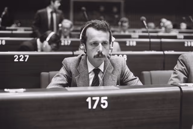 Suriet 39: The delegue Marc FISCHBACH during a session in September 1979.