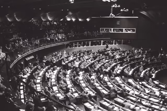Suriet 6: Plenary session in Strasbourg on September 1979.