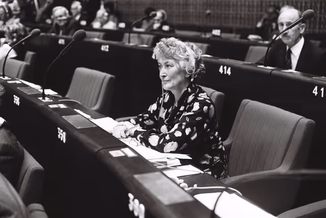 Suriet 40: The delegue Winifred EWING during a session in Strasbourg in September 1979.