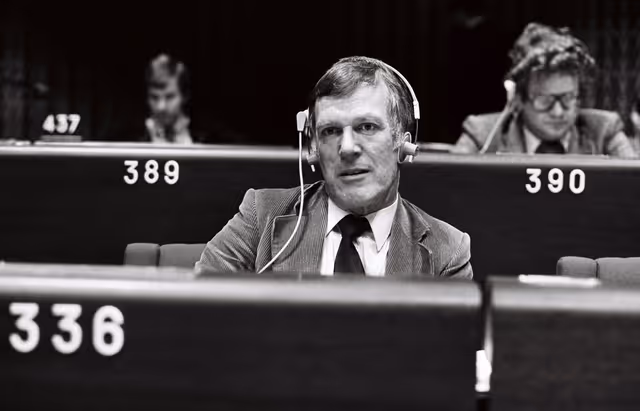 Fotografia 9: The MEP John O'CONNELL during a session in Strasbourg in September 1979.