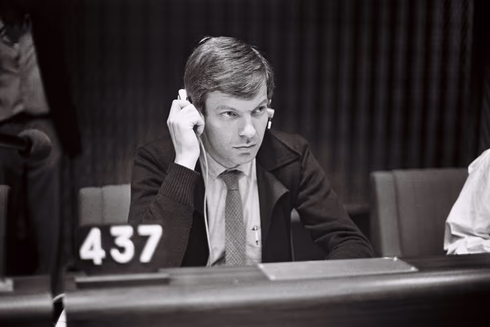 The MEP Gerd WALTER during a session in September 1979.