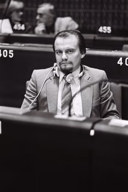 Fotografija 49: The MEP Gero PFENNIG during a session in Strasbourg in September 1979.