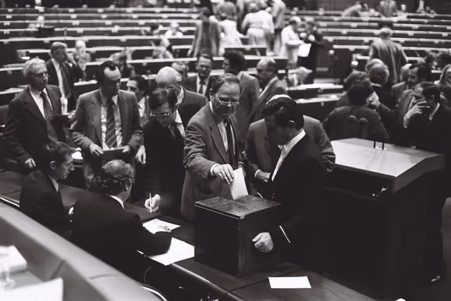Fotografija 18: Plenary session in Strasbourg in September 1979.