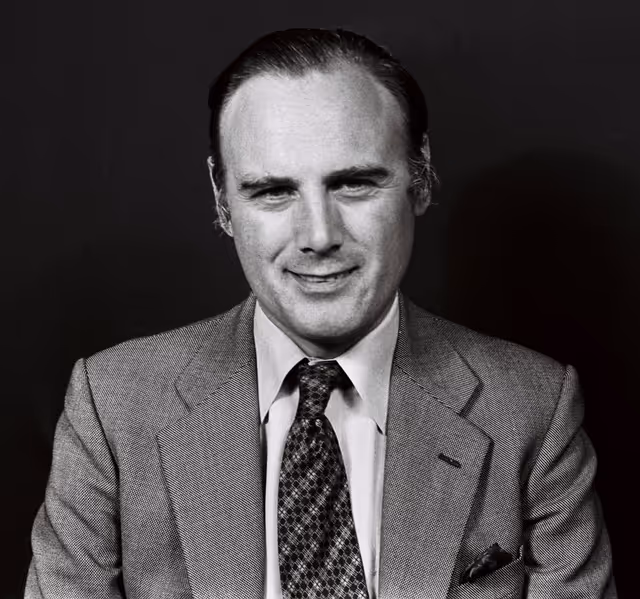 Photo 16: Portrait of the MEP Robert J. MORELAND in September 1979.