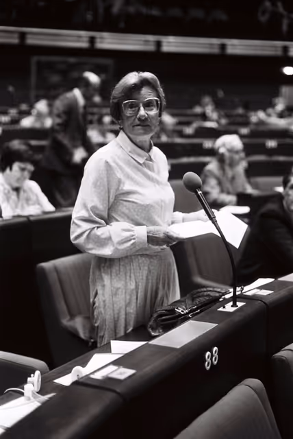 Fotografija 50: The MEP Hanna WALZ during a session in Strasbourg in September 1979.