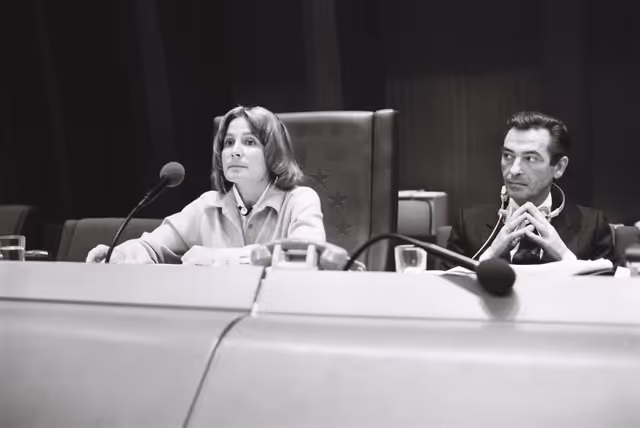 Fotó 16: The European Parliament Vice President Danielle DE MARCH during a session in Strasbourg in October 1979.
