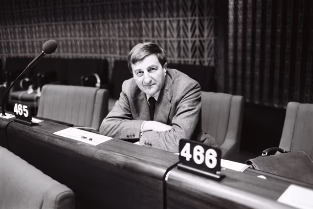 Fotó 45: The MEP Alain Y.M. GILLOT during a session in Strasbourg in October 1979.