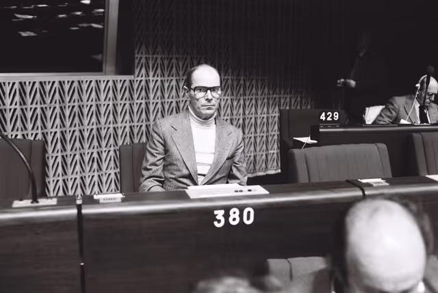 Fotó 34: The MEP Protogene VERONESI during a session in Strasbourg in October 1979.