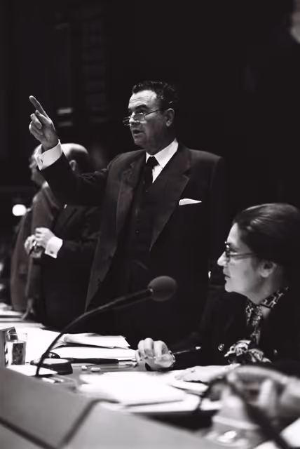 Fotó 13: Plenary session in Strasbourg in October 1979.Vote