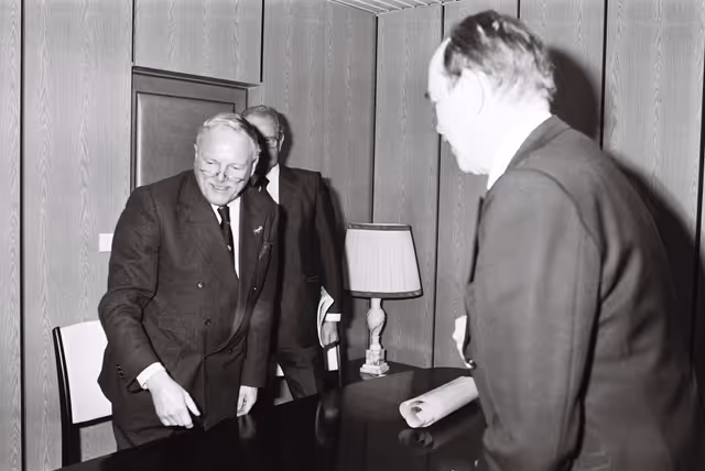 Photo 2: Meeting in Strasbourg in October 1979.