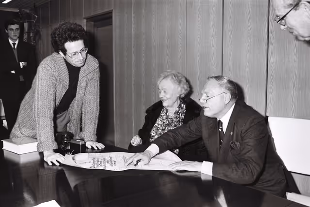 Photo 28: Meeting with the Secretary General of the Council of Europe