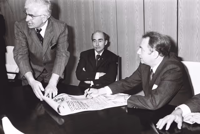 Photo 13: Meeting with the Secretary General of the Council of Europe