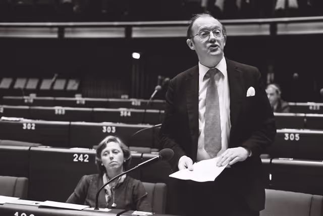 Fotó 39: The MEP William J. HOPPER during a session in Strasbourg in October 1979.