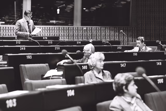Fotó 37: The MEP Sergio PININFINA during a session in Strasbourg in October 1979.