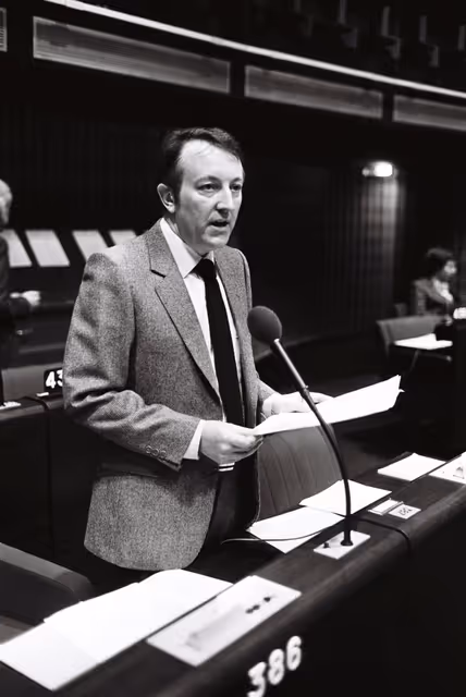 The MEP Georges SARRE during a session in Strasbourg in January 1980.