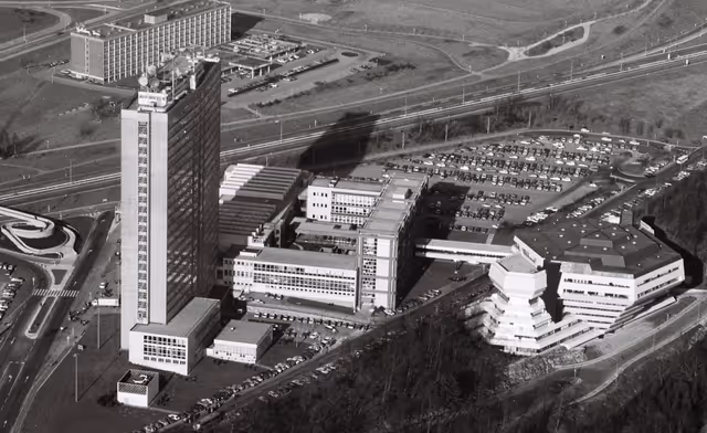 Photo 7: European Parliament's building in Luxembourg