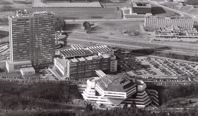 Photo 6: European Parliament's building in Luxembourg