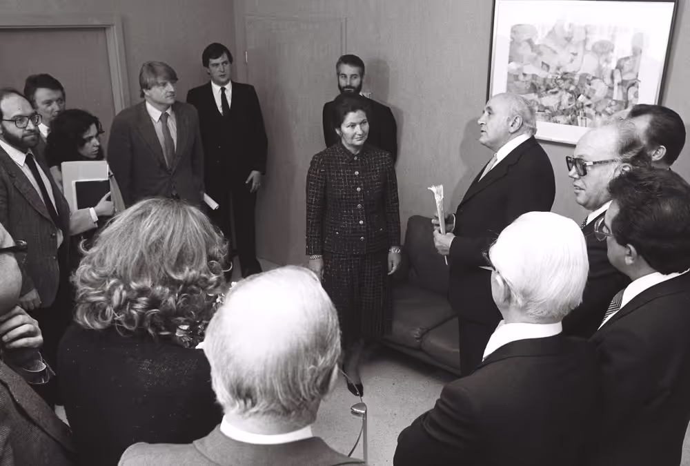 Simone VEIL - EP President meets with Alterio SPINELLI