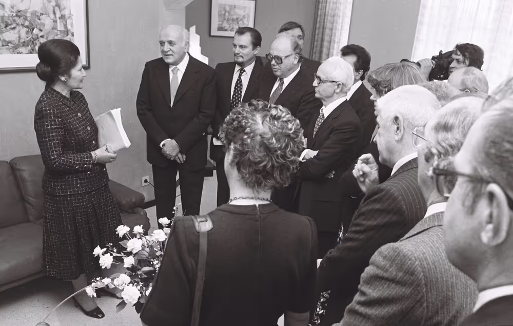 Simone VEIL - EP President meets with Alterio SPINELLI