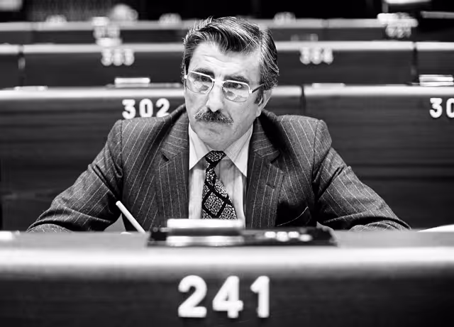Fotografia 23: The MEP Edward KELLET-BOWMAN during a session in Strasbourg on May 1981.