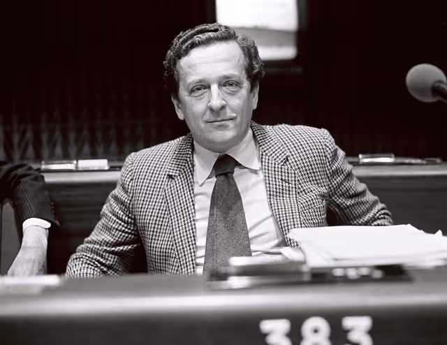 Fotografia 19: The MEP Carlo RIPA DI MEANA during a session in Strasbourg in May 1981.