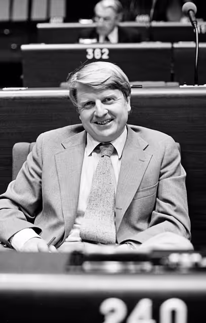 Nuotrauka 24: The MEP Stanley JOHNSON during a session in Strasbourg on June 1981.