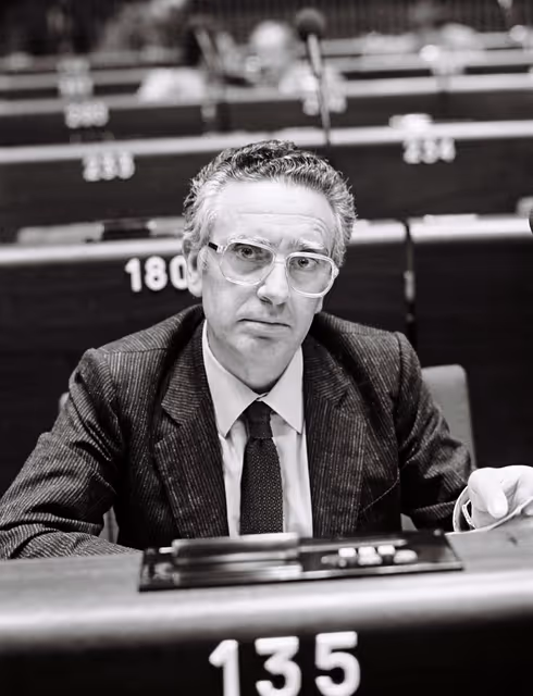 Nuotrauka 19: The MEP Roberto COSTANZO during a session in Strasbourg in June 1981.